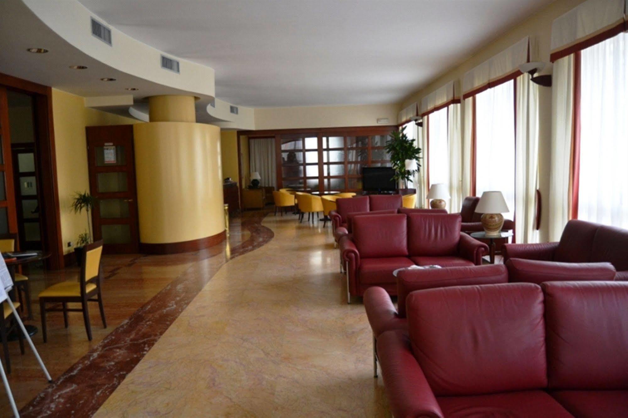 Palace Hotel Matera Buitenkant foto